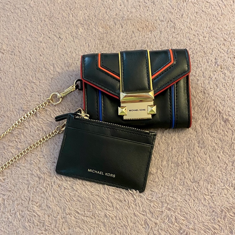 EUC Michael Kors SM Whitney Chain Wallet